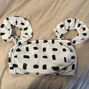 Albion fit swimsuit top